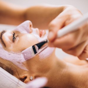 Luminous “C” & “Sea” ® Anti-Aging Facial Treatment | 60 minutes